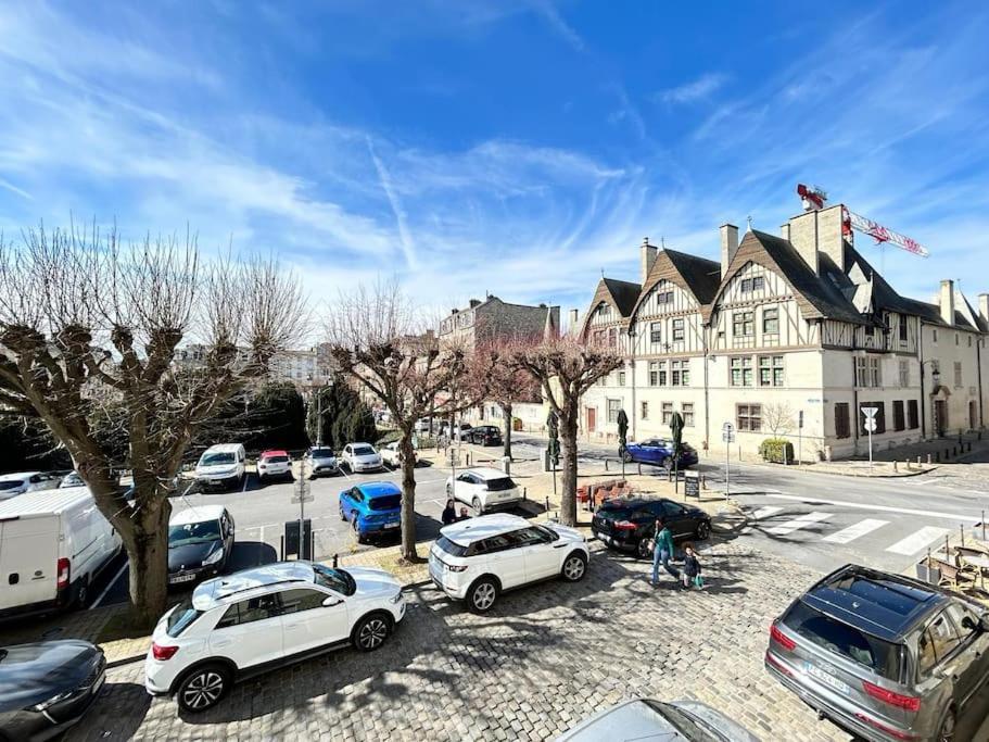 Forum Champagne Grand T2 Climatise Vue Cathedrale Reims Exterior photo